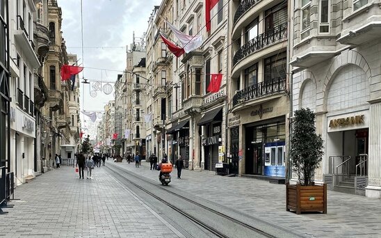 Türkiyədə lokdaun turistlərə şamil edilməyəcək