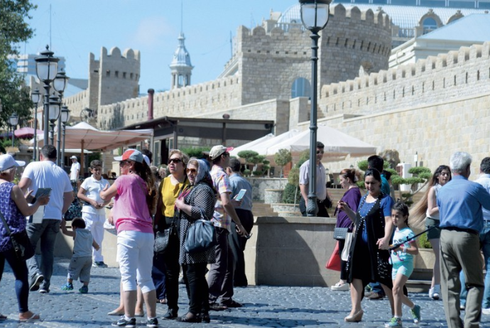 Azərbaycan ildə 4 milyon xarici turist qəbul etməyi hədəfləyir