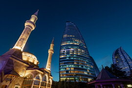 Rusiyalı turist "təzadlar şəhəri" Bakıya heyran qaldı: "Mütləq qayıdacağam!"- FO