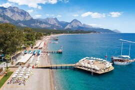 Antalyada ötən il və bu il dincələn azərbaycanlıların sayı açıqlanıb - FOTO