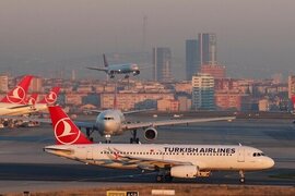 "Turkish Airlines" Sankt-Peterburqdan Antalyaya uçuşlara başlayacaq