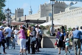 Azərbaycanda turizm bələdçiləri üçün akkreditasiya neçəyə başa gələcək?