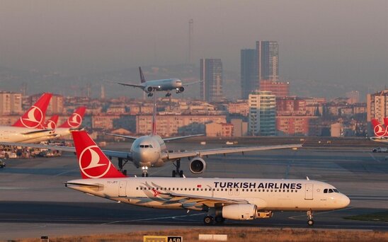 "Turkish Airlines" Sankt-Peterburqdan Antalyaya uçuşlara başlayacaq