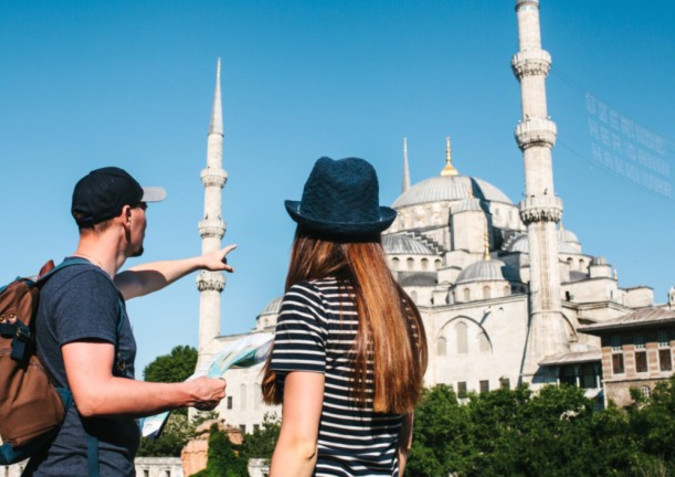 Türkiyədə yeni turizm mövsümünün açılışı yubadıla bilər