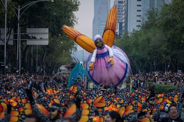 Dünyanın ən maraqlı festivalı: Ölülər Günü - FOTO/VİDEO
