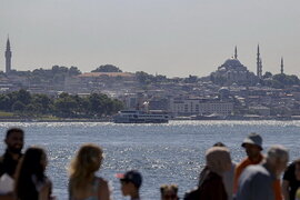 İstanbul turist sayına görə son 10 ilin rekordunu qırıb