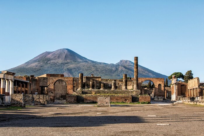 Italiyada Gəzməli yerlər