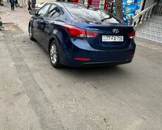 Hyundai Elantra 2016-ci il