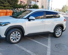 Toyota Corolla Кросс, 2025 год