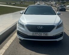 Hyundai Sanata