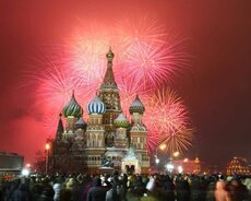 Moskva yeni il turu