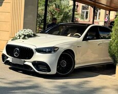 Заказ свадебного автомобиля для жениха и невесты Mercedes