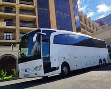 Mercedes Bens Traveqo avtobus sifarişi