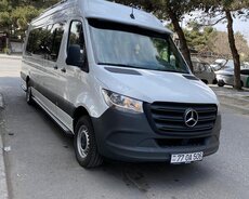 Заказ автобуса Мерседес Спринтер (Mercedes Sprinter)