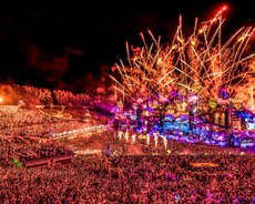 Tomorrowland festivalına turpaket