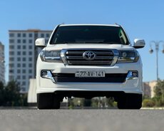 Toyota Land Cruiser 2018