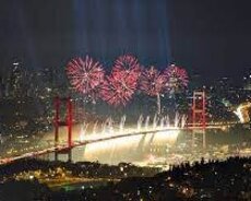 Yeni il Istanbul Qrup turu