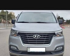 Hyundai H-1 maşınına si