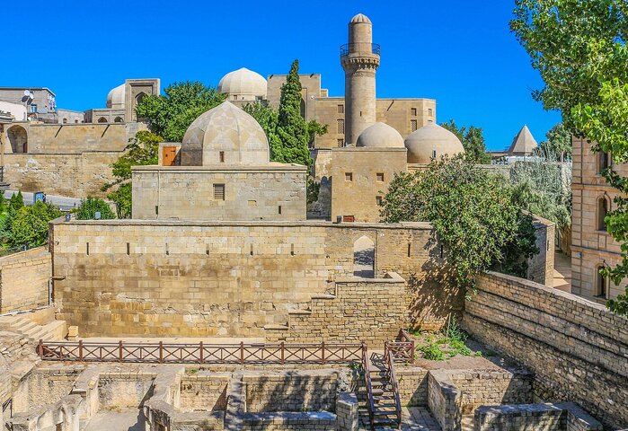 Bakıda Gəzməli yerlər